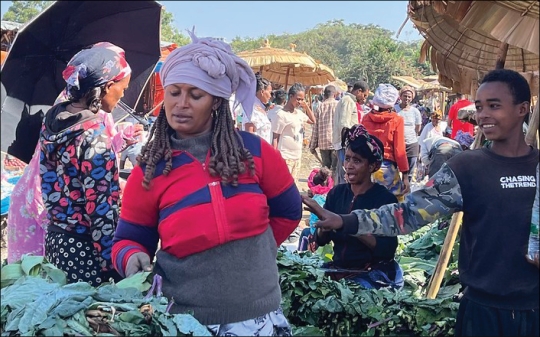 Female vegetable vendor in Hawassa, Ethiopia traditional market